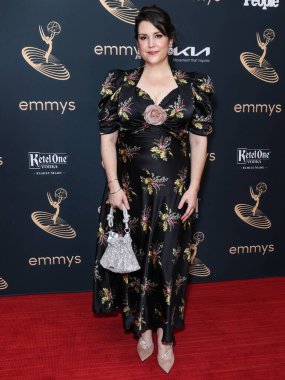 Yeni Zelandalı aktris Melanie Lynskey, 9 Eylül 2022 'de Kuzey Hollywood' daki Televizyon Sanatları ve Bilimleri Akademisi 'nde düzenlenen 74. Yıllık Primetime Emmy Ödülleri Performans Nominee Kutlaması' na geldi.