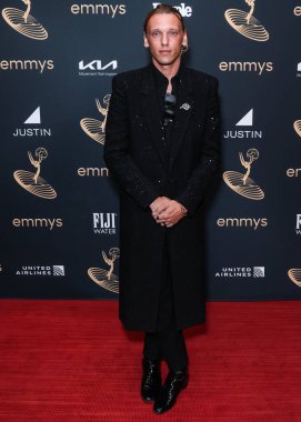 İngiliz aktör Jamie Campbell Bower, 9 Eylül 2022 'de Kuzey Hollywood' da Televizyon Sanatları ve Bilimleri Akademisi 'nde düzenlenen 74. Geleneksel Adaylar Adaylığı Adaylığı Ödülleri törenine geldi.