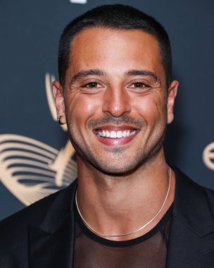 İtalyan dansçı, şarkıcı, model ve koreograf Giuseppe Giofre, 9 Eylül 2022 tarihinde Kuzey Hollywood, Los Angeles 'ta bulunan Televizyon Akademisi' nin 74.