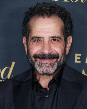 Amerikalı aktör Tony Shalhoub, Hollywood Muhabiri ve SAG-AFTRA 'nın 74. Geleneksel Emmy Ödülleri' Emmy Adayları Gecesi 'ne 10 Eylül 2022' de Batı Hollywood, Los Angeles, Kaliforniya, ABD 'de bulunan 8899 Beverly' deki Penthouse 'da katıldı.