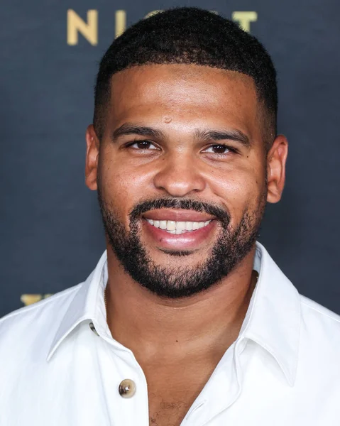 İngiliz aktör Kola Bokinni, The Hollywood Reporter ve SAG-AFTRA 'nın 74. Geleneksel Emmy Ödülleri' Emmy Adayları Gecesi 'ne 10 Eylül 2022' de Batı Hollywood, Los Angeles, Kaliforniya, ABD 'de bulunan 8899 Beverly' deki çatı katına geldi.