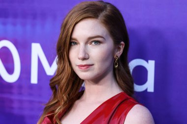 Amerikalı aktris Annalise Basso, 11 Ağustos 2022 'de Hollywood, Los Angeles, Kaliforniya, ABD' de düzenlenen NeueHouse Los Angeles 'ta düzenlenen Facebook Oyun Sunan Genç Hollywood Kutlamasının 2022 Gücüne ulaştı.. 