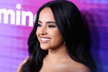 Amerikalı şarkıcı Becky G (Rebbeca Marie Gomez), 11 Ağustos 2022 tarihinde Hollywood, Los Angeles, Kaliforniya, ABD 'de düzenlenen NeueHouse Los Angeles' ta düzenlenen Genç Hollywood Oyunları 'nın 2022 Power of Young Hollywood Kutlaması' na geldi..