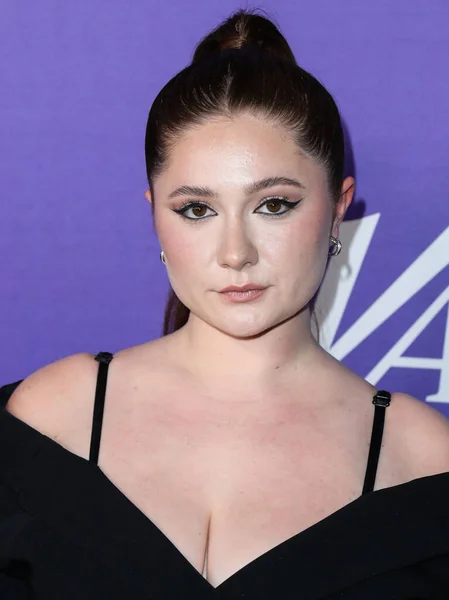 Amerikkalainen Näyttelijä Emma Kenney Saapuu Variety 2022 Power Young Hollywood — kuvapankkivalokuva