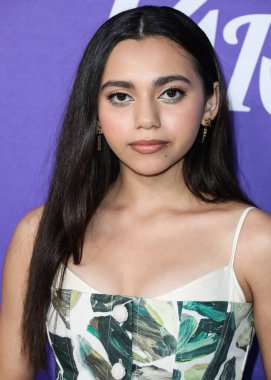 Amerikalı aktris Savannah Nicole Ruiz, 11 Ağustos 2022 'de Hollywood, Los Angeles, Kaliforniya, ABD' de düzenlenen NeueHouse Los Angeles 'ta düzenlenen Facebook Oyun Sunan Genç Hollywood Kutlamasının 2022 Power of Young Hollywood Kutlaması' na geldi.. 