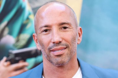 Amerikalı emlak komisyoncusu / The Oppenheim Group başkanı Jason Oppenheim Netflix 'in' Day Vardiyası 'nın dünya prömiyerine 10 Ağustos 2022' de Los Angeles, Kaliforniya 'da bulunan Regal Cinemas LA Live Stadyumu' na geldi.