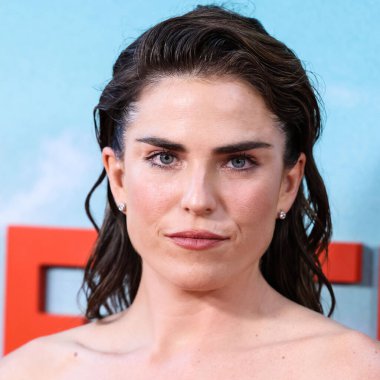 Meksikalı-Amerikalı aktris Karla Souza, Netflix 'in 14 Ağustos 2022' de Los Angeles, Kaliforniya 'daki Regal Cinemas LA Live Stadyumu' nda düzenlenen 'Day Shift' in dünya prömiyerine geldi.. 
