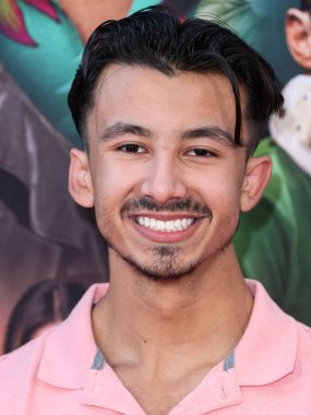 Matt Ramos, Netflix 'in' Day Vardiyası 'nın Dünya prömiyerine 10 Ağustos 2022' de Los Angeles, Kaliforniya 'da bulunan Regal Cinemas LA Live Stadyumu' nda ulaştı..