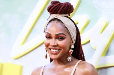 Amerikalı aktris Meagan Good giyimli Dolce & Gabbana, Netflix 'in 14 Ağustos 2022' de Los Angeles, Kaliforniya 'daki Regal Cinemas LA Live Stadyumu' nda düzenlenen 'Day Shift' in dünya prömiyerine geldi.. 