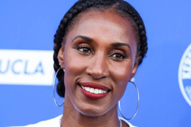 Amerikalı eski profesyonel basketbolcu Lisa Leslie 8 Ağustos 2022 'de Dodger Stadyumu' nda düzenlenen Kershaw 's Challenge Ping Pong 4 Amaç 2022' ye ulaştı.. 