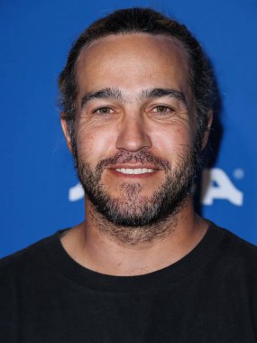 Amerikalı müzisyen Pete Wentz, 8 Ağustos 2022 'de Dodger Stadyumu' nda düzenlenen Kershaw 's Challenge Ping Pong 4 Amaç 2022' ye ulaştı.. 