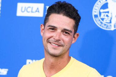 Amerikalı televizyon karakteri Wells Adams, 8 Ağustos 2022 'de Dodger Stadyumu' nda düzenlenen Kershaw 's Challenge Ping Pong 4 Amaç 2022' ye ulaştı.. 
