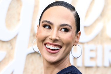 Amerikalı avukat Meena Harris, 4 Ağustos 2022 'de Los Angeles, Kaliforniya' da bulunan Easton Stadyumu 'nda düzenlenen Amazon Prime Video' nun 