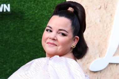 Amerikalı aktris Melanie Field, 4 Ağustos 2022 'de Los Angeles, Kaliforniya' da bulunan Easton Stadyumu 'nda düzenlenen Amazon Prime Video' nun 