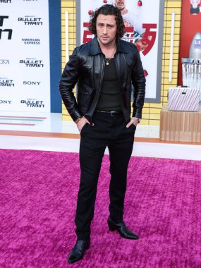 İngiliz aktör Aaron Taylor-Johnson, 1 Ağustos 2022 'de Westwood, Los Angeles, Kaliforniya' daki Regency Village Theatre 'da düzenlenen Sony Pictures' Bullet Train 'in Los Angeles prömiyerine geldi..