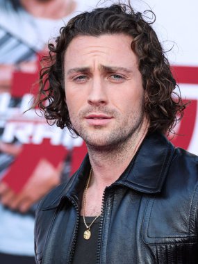 İngiliz aktör Aaron Taylor-Johnson, 1 Ağustos 2022 'de Westwood, Los Angeles, Kaliforniya' daki Regency Village Theatre 'da düzenlenen Sony Pictures' Bullet Train 'in Los Angeles prömiyerine geldi..