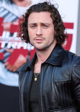 İngiliz aktör Aaron Taylor-Johnson, 1 Ağustos 2022 'de Westwood, Los Angeles, Kaliforniya' daki Regency Village Theatre 'da düzenlenen Sony Pictures' Bullet Train 'in Los Angeles prömiyerine geldi..