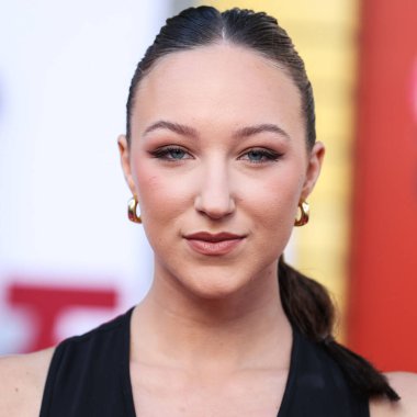 Ava Michelle, 1 Ağustos 2022 'de Westwood, Los Angeles, Kaliforniya, ABD' deki Regency Village Theatre 'da düzenlenen Sony Pictures' ın 'Bullet Train' galasına geliyor.. 