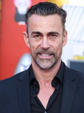 Daniel Bernhardt, 1 Ağustos 2022 'de Westwood, Los Angeles, Kaliforniya, ABD' deki Regency Village Theatre 'da düzenlenen Sony Pictures' ın 'Bullet Train' galasına geliyor.. 