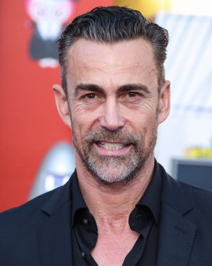 Daniel Bernhardt, 1 Ağustos 2022 'de Westwood, Los Angeles, Kaliforniya, ABD' deki Regency Village Theatre 'da düzenlenen Sony Pictures' ın 'Bullet Train' galasına geliyor.. 