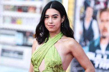 Jade Bender, 1 Ağustos 2022 'de Westwood, Los Angeles, Kaliforniya, ABD' deki Regency Village Theatre 'da düzenlenen Sony Pictures' ın 'Bullet Train' galasına gelir.. 