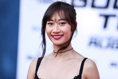 Leenda Dong, 1 Ağustos 2022 'de Westwood, Los Angeles, Kaliforniya' daki Regency Village Theatre 'da düzenlenen Sony Pictures' ın 'Bullet Train' galasına geliyor.. 