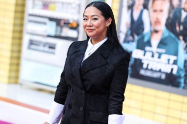 Stephanie Hsu, 1 Ağustos 2022 'de Westwood, Los Angeles, Kaliforniya, ABD' deki Regency Village Theatre 'da düzenlenen Sony Pictures' ın 'Bullet Train' galasına geliyor..
