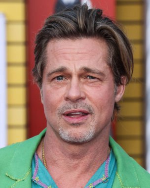 Amerikalı aktör Brad Pitt, 1 Ağustos 2022 'de Westwood, Los Angeles, Kaliforniya, ABD' deki Regency Village Theatre 'da düzenlenen Sony Pictures' Bullet Train 'in Los Angeles prömiyerine geldi.. 