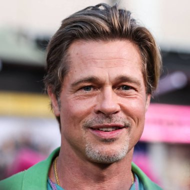 Amerikalı aktör Brad Pitt, 1 Ağustos 2022 'de Westwood, Los Angeles, Kaliforniya, ABD' deki Regency Village Theatre 'da düzenlenen Sony Pictures' Bullet Train 'in Los Angeles prömiyerine geldi.. 