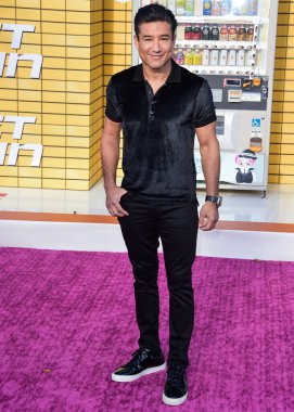 Amerikalı aktör ve televizyon sunucusu Mario Lopez, 1 Ağustos 2022 'de Westwood, Los Angeles, Kaliforniya, ABD' deki Regency Village Theatre 'da düzenlenen Sony Pictures' Bullet Train 'in prömiyerine geldi.. 