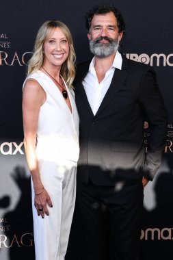 Eve Somer ve Amerikalı televizyon yönetmeni Greg Yaitanes, 27 Temmuz 2022 'de Los Angeles, Kaliforniya' da bulunan Akademi Sinema Müzesi 'nde düzenlenen HBO' nun Orijinal Drama Dizisi House of the Dragon 'un 1. sezonunun dünya prömiyerine geldiler.