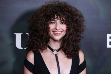 Aktris Nina Bloomgarden 25 Temmuz 2022 'de Hollywood Roosevelt Oteli' nde Peacock, UCP ve Entertainment Weekly 'nin ev sahipliğinde Los Angeles' taki Peacock 's Original Series' The Resort 'gösterimine geldi.