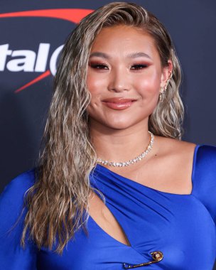 20 Temmuz 2022 'de Hollywood, Los Angeles, Kaliforniya, ABD' deki Dolby Tiyatrosu 'nda düzenlenen 2022 ESPY Ödülleri' ne Amerikalı snowboardcu ve iki kez Olimpiyat altın madalyası kazanan Versace elbisesi giyen Chloe Kim geldi.. 