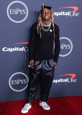 Amerikalı rapçi Lil Wayne (Dwayne Michael Carter Jr.), 20 Temmuz 2022 'de Dolby Tiyatrosu' nda düzenlenen 2022 ESPY Ödülleri 'ne geldi.. 