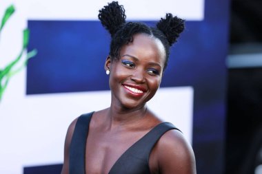 Lupita Nyong 'o, 18 Temmuz 2022' de Hollywood, Los Angeles, Kaliforniya, ABD 'deki TCL Çin Tiyatrosu IMAX' te düzenlenen Universal Pictures 'No' nun dünya prömiyerine geldi.. 