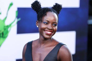 Lupita Nyong 'o, 18 Temmuz 2022' de Hollywood, Los Angeles, Kaliforniya, ABD 'deki TCL Çin Tiyatrosu IMAX' te düzenlenen Universal Pictures 'No' nun dünya prömiyerine geldi.. 