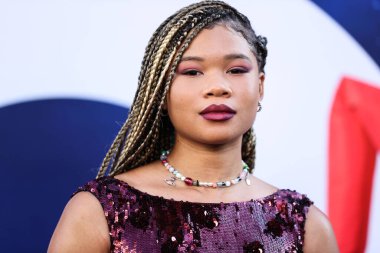 Storm Reid, 18 Temmuz 2022 'de Hollywood, Los Angeles, Kaliforniya, ABD' deki TCL Çin Tiyatrosu IMAX 'te düzenlenen Universal Pictures' No 'filminin dünya prömiyerine geldi.. 