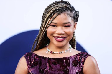 Storm Reid, 18 Temmuz 2022 'de Hollywood, Los Angeles, Kaliforniya, ABD' deki TCL Çin Tiyatrosu IMAX 'te düzenlenen Universal Pictures' No 'filminin dünya prömiyerine geldi.. 