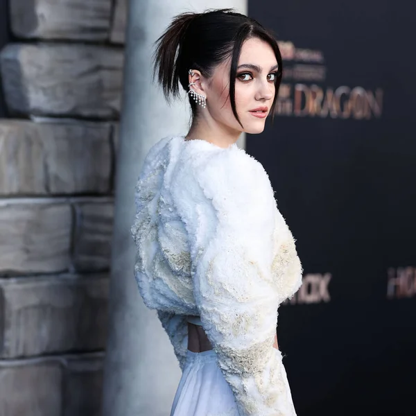 2022年7月27日 アメリカ カリフォルニア州ロサンゼルスのアカデミー映画博物館で開催されたHboオリジナルドラマシリーズ House Dragon シーズン1のワールドプレミアにイギリス人女優エミリー キャリーが登場 — ストック写真