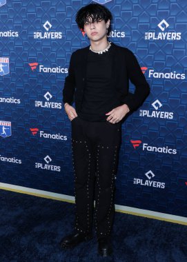 Travis Barker 'ın oğlu Landon Barker, MLBPA' dan Michael Rubin 'in ev sahipliğini yaptığı 2022 tarihli 