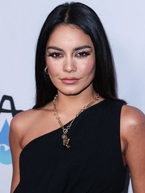 Amerikalı aktris ve şarkıcı Vanessa Hudgens, 17 Temmuz 2022 'de Spago' da düzenlenen No Kid Hungry x Cali Cares Charity Etkinliği 'ne geldi.. 