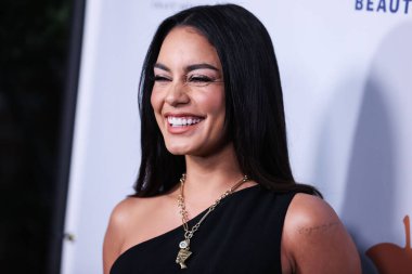 Amerikalı aktris ve şarkıcı Vanessa Hudgens, 17 Temmuz 2022 'de Spago' da düzenlenen No Kid Hungry x Cali Cares Charity Etkinliği 'ne geldi.. 