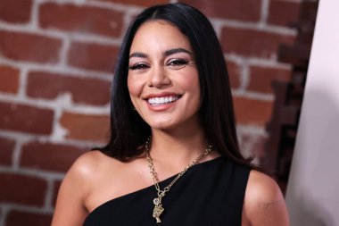 Amerikalı aktris ve şarkıcı Vanessa Hudgens, 17 Temmuz 2022 'de Spago' da düzenlenen No Kid Hungry x Cali Cares Charity Etkinliği 'ne geldi.. 