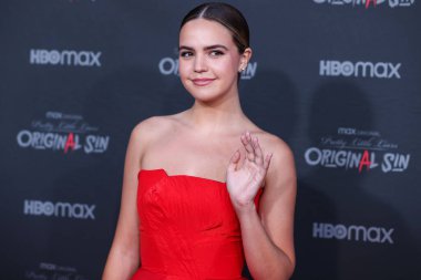 Toni Maticevski elbisesi giyen Amerikalı aktris Bailee Madison, Kanlı Kırmızı Halı ve Gabbana ayakkabıları ile 15 Temmuz 2022 'de Burbank' te, Max 'in 