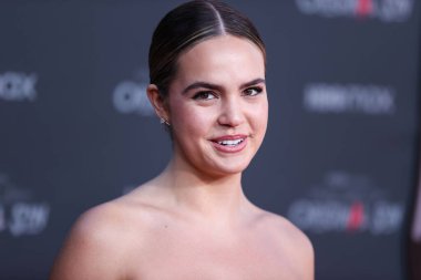 Toni Maticevski elbisesi giyen Amerikalı aktris Bailee Madison, Kanlı Kırmızı Halı ve Gabbana ayakkabıları ile 15 Temmuz 2022 'de Burbank' te, Max 'in 