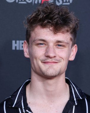 Amerikalı aktör Ben Cook, 15 Temmuz 2022 'de Warner Bros. Studios' taki SJR Tiyatrosu 'nda düzenlenen Kanlı Kırmızı Halı ve HBO Max' in 