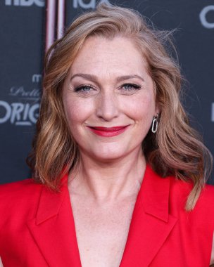Amerikalı aktris Kate Jennings, Kanlı Kırmızı Halı ve HBO Max 'in 