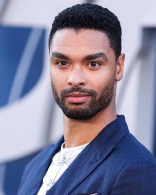 İngiliz aktör Reg-Jean Page (Rege-Jean Page), 13 Temmuz 2022 'de Hollywood, Los Angeles, Kaliforniya, ABD' de bulunan TCL Çin Tiyatrosu IMAX 'te düzenlenen Netflix' in 'Gri Adam' ın Dünya prömiyerine geldi..