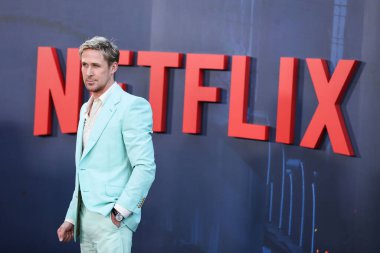 Gucci giyen Kanadalı aktör Ryan Gosling, 13 Temmuz 2022 'de Hollywood, Los Angeles, Kaliforniya, ABD' deki TCL Çin Tiyatrosu IMAX 'te düzenlenen Netflix' in 'Gri Adam' adlı filminin dünya prömiyerine geldi.. 