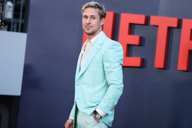 Gucci giyen Kanadalı aktör Ryan Gosling, 13 Temmuz 2022 'de Hollywood, Los Angeles, Kaliforniya, ABD' deki TCL Çin Tiyatrosu IMAX 'te düzenlenen Netflix' in 'Gri Adam' adlı filminin dünya prömiyerine geldi.. 